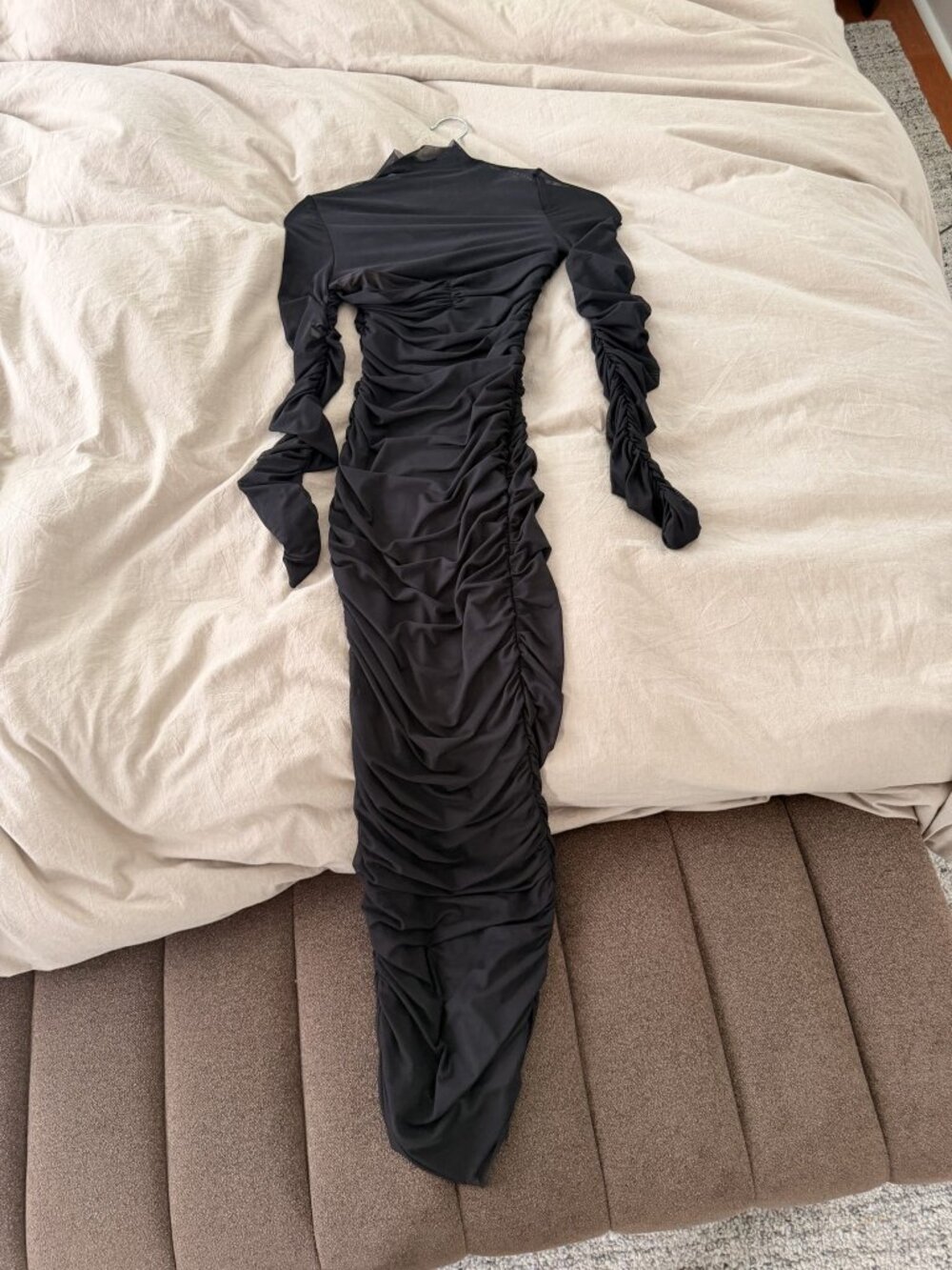 SER.O.YA NWT Trina Mesh Ruched Midi Dress Black size XS